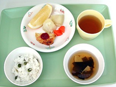 給食